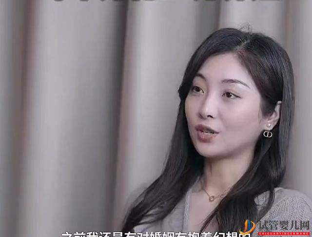 女模特试管生下混血三胞胎，准备终生不结婚，每月花10万养孩子(图1)